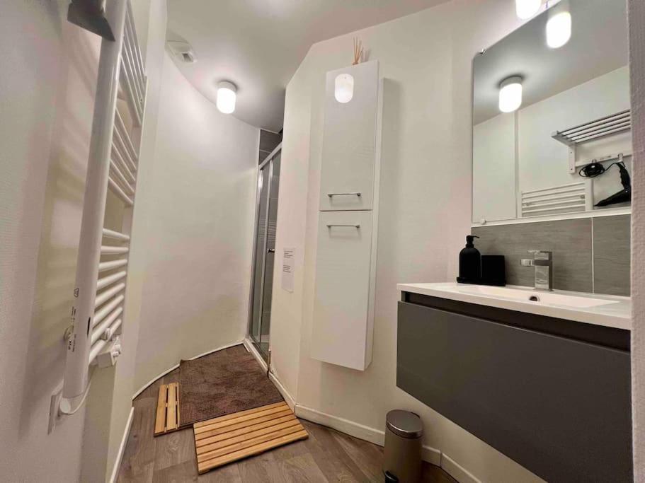 Appartement Renove / 7Prsn / Proche Gare Viotte Besançon Exteriör bild